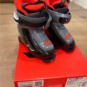 Nordica Speedmachine Ski Boots kids 16.5